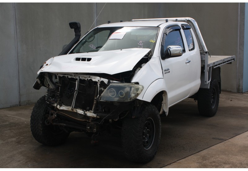 TOYOTA HILUX 2010 – STOCK: 6269