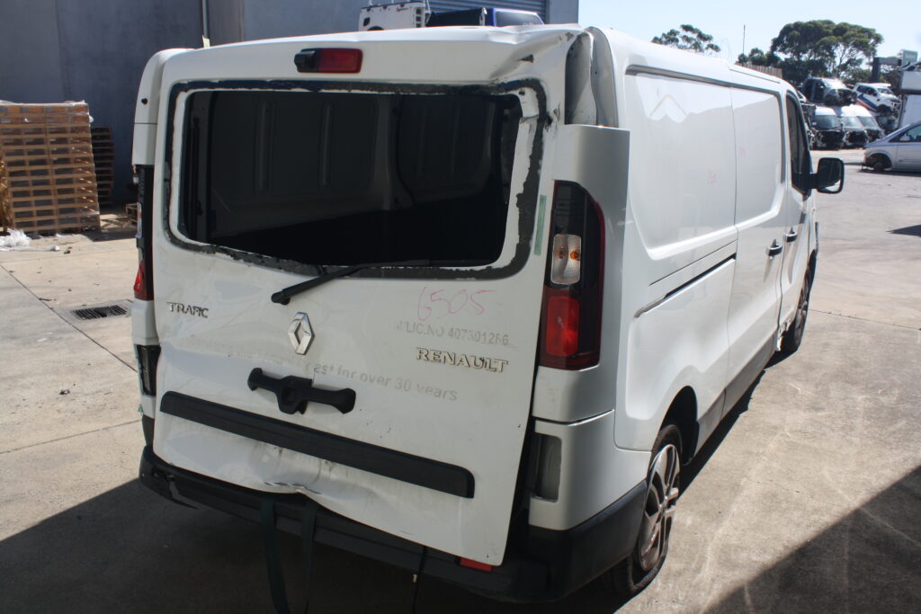 RENAULT TRAFIC 2020  – STOCK: 6505