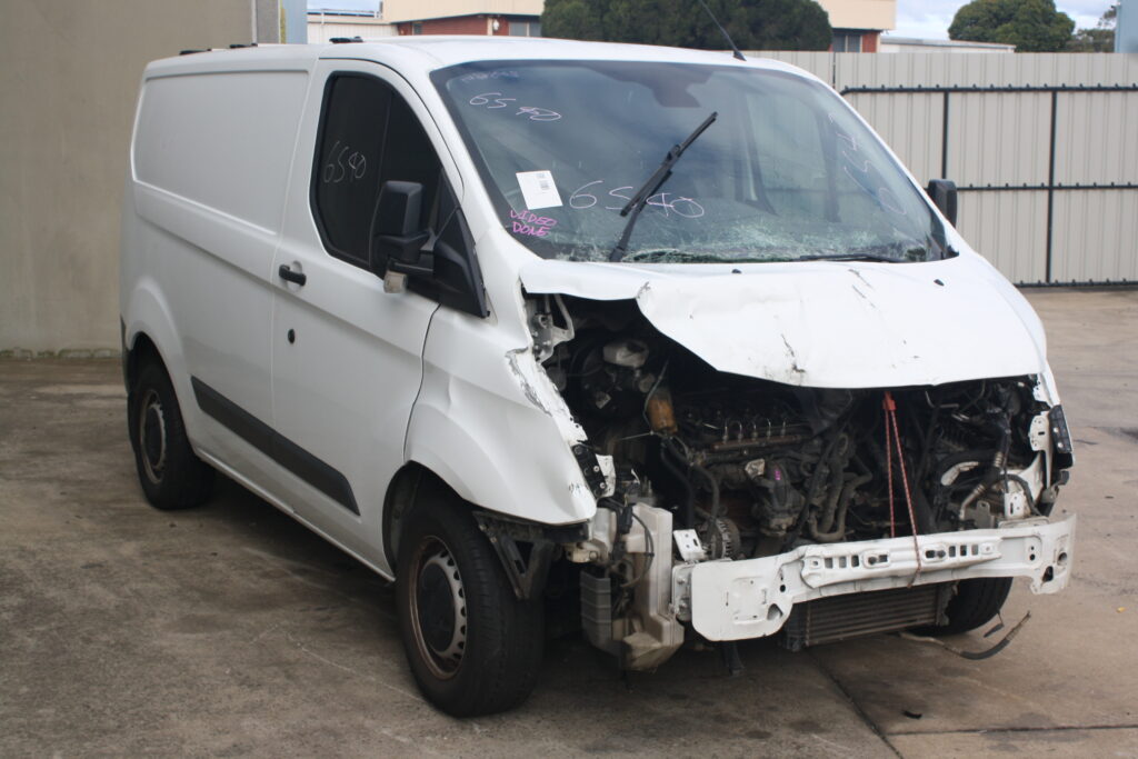 FORD TRANSIT CUSTOM 2016  – STOCK: 6540