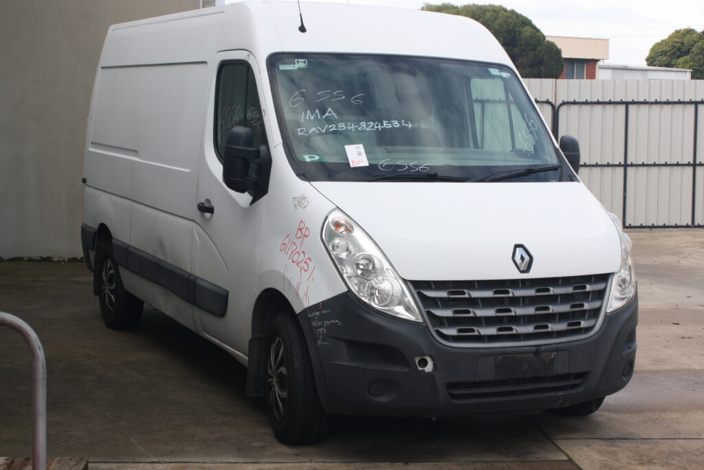 RENAULT MASTER 2014  – STOCK: 6556