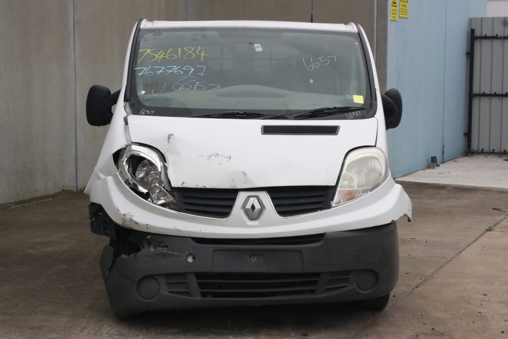RENAULT TRAFIC 2013  – STOCK: 6657