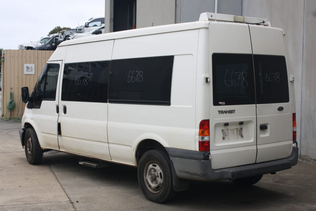 FORD TRANSIT 2005  – STOCK: 6678