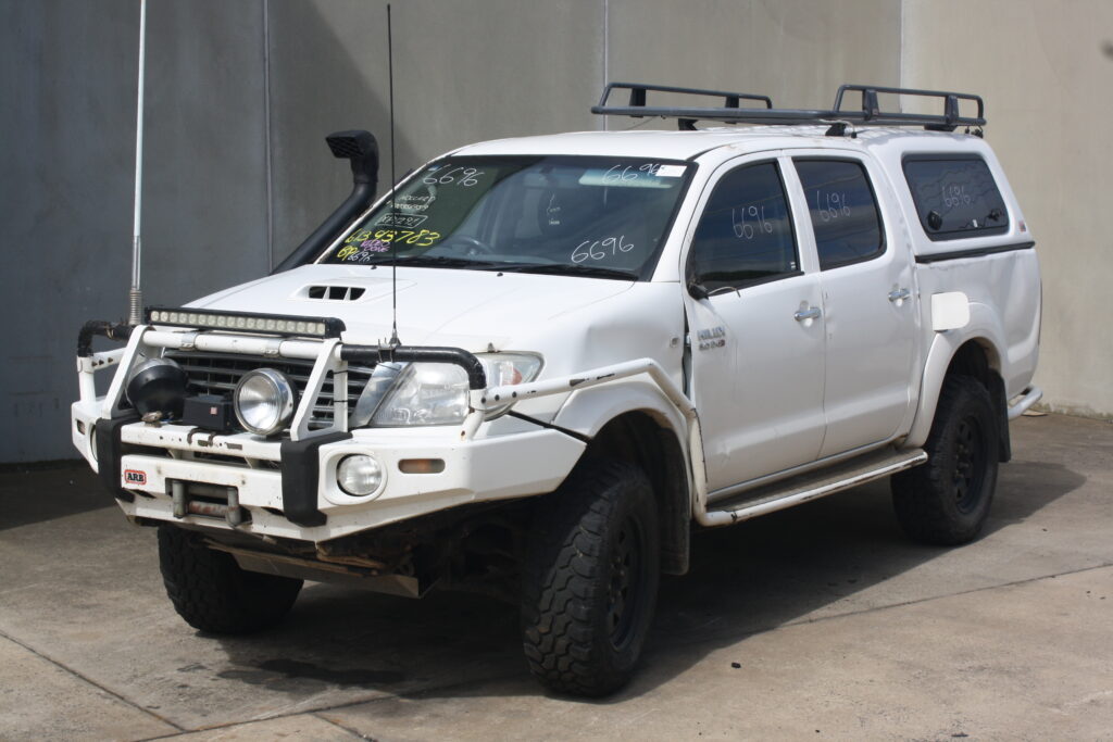 TOYOTA HILUX 2010  – STOCK: 6696