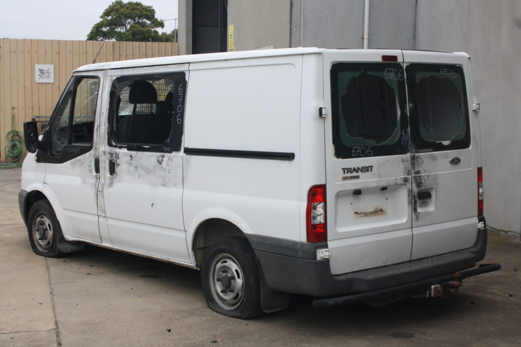 FORD TRANSIT 2011  – STOCK: 6706