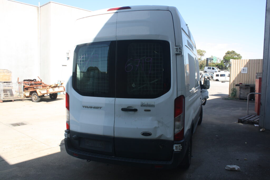 FORD TRANSIT 2015  – STOCK: 6719