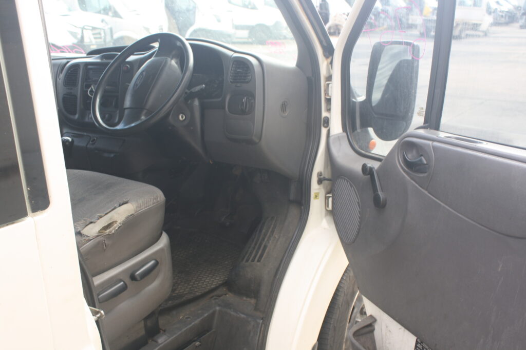 FORD TRANSIT 2001  – STOCK: 6764