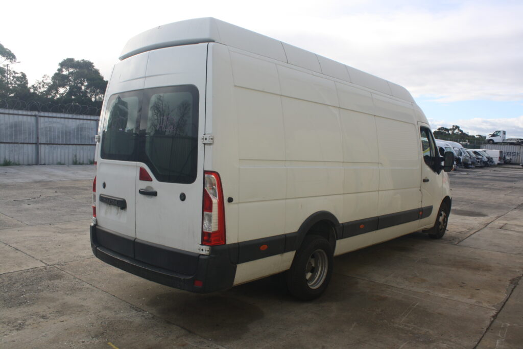 RENAULT MASTER 2014  – STOCK: 6782