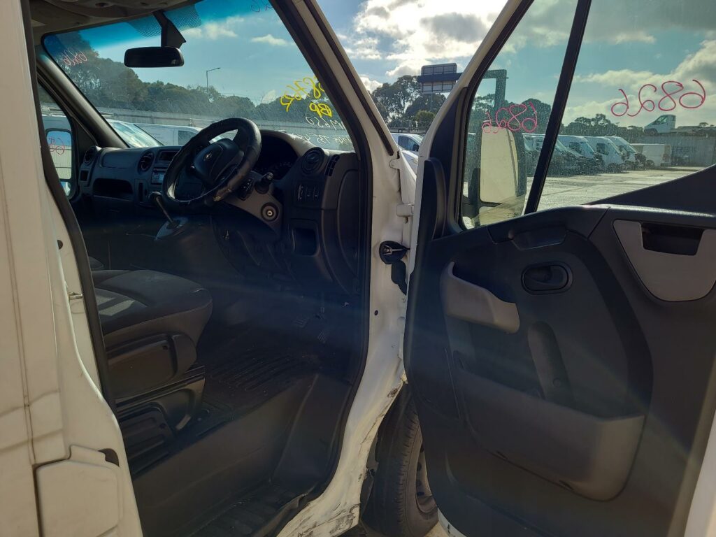 RENAULT MASTER 2018  – STOCK: 6826