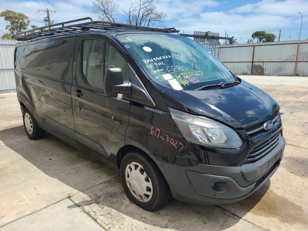 FORD TRANSIT CUSTOM 2017  – STOCK: 6885