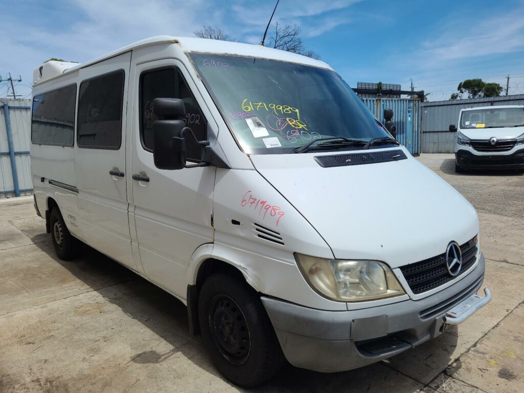 MERCEDES SPRINTER 2005  – STOCK: 6902