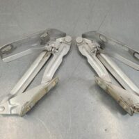 VOLKSWAGEN CRAFTER 2007-2017 BONNET HINGE/STRUT HINGES (PAIR), 02/07-07/17