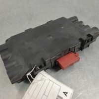 VOLKSWAGEN CRAFTER 2017-2026 FUSE BOX ENGINE BAY, SY1, 08/17-