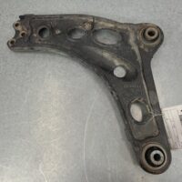 RENAULT TRAFIC 2015-2025 LEFT FRONT LOWER CONTROL ARM X82, 01/15-
