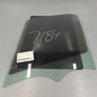 RENAULT TRAFIC 2015-2026 LEFT FRONT DOOR WINDOW X82, 01/15-