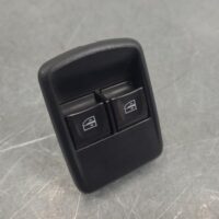 RENAULT TRAFIC 2015-2026 POWER WINDOW SWITCH RH FRONT (MASTER SWITCH), X82, 01/1