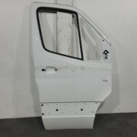 MERCEDES SPRINTER 2018-2025 RIGHT FRONT DOOR VS30, VAN/CAB CHASSIS, 05/18-