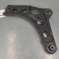 RENAULT TRAFIC 2015-2025 LEFT FRONT LOWER CONTROL ARM X82, 01/15-