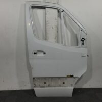 MERCEDES SPRINTER 2018-2025 RIGHT FRONT DOOR VS30, VAN/CAB CHASSIS, 05/18-