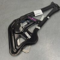 MERCEDES SPRINTER 1998-2006 RIGHT FRONT WINDOW REG/MOTOR POWER, 02/98-10/06