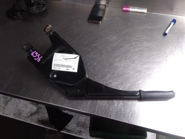 RENAULT MASTER HANDBRAKE LEVER X62, 09/11- 11 12 13 14 15 16 17 18 19 20 21 22 2