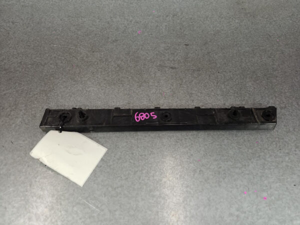 LDV DELIVER 9 07/2020-2024 BUMPER TO QUARTER PANEL BRACKET LEFT