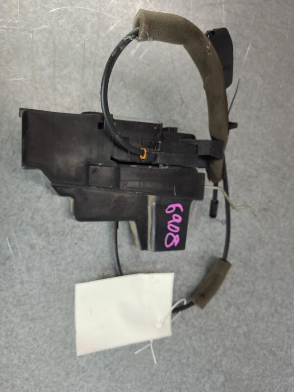 RENAULT MASTER 2011-2024 LOCK MECHANISM LEFT FRONT DOOR LOCK, X62, 09/11-