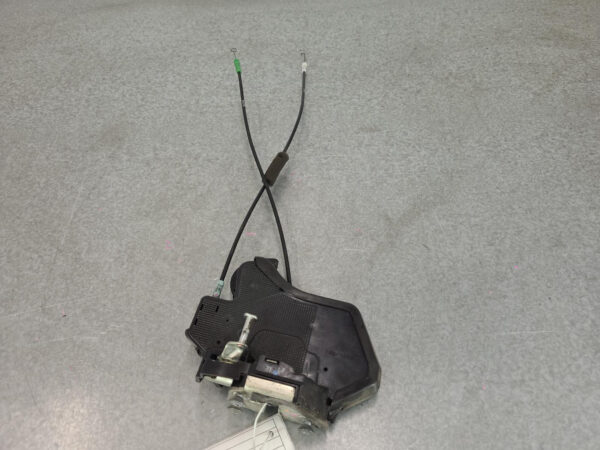 TOYOTA HILUX 2005-2015 LOCK MECHANISM LEFT REAR DOOR LOCK, POWER, 02/05-08/15