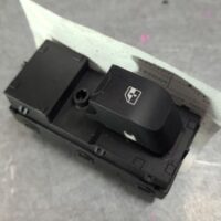 LDV DELIVER 9 2020-2024 POWER WINDOW SWITCH LH FRONT, 07/20-