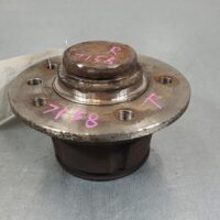 VOLKSWAGEN CRAFTER 2017-2024 RIGHT REAR HUB ASSEMBLY FWD, SY1, 08/17-