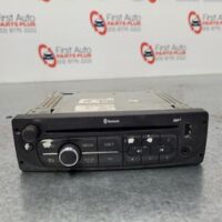 RENAULT MASTER X62 09/2011-01/2020 STEREO/HEAD UNIT RADIO/CD PLAYER