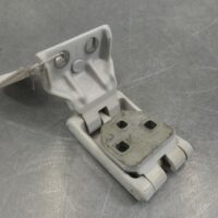 RENAULT MASTER 2011-2026 BOOTLID/TAILGATE HINGE BARN DOOR HINGE (LH SIDE), LOWER