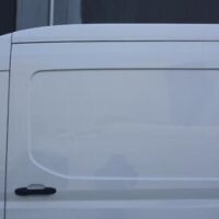 LDV DELIVER 9 07/2020-ON LEFT SLIDING DOOR RUNNER CENTRE