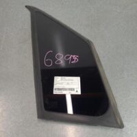 VOLKSWAGEN CRAFTER 02/2007-07/2017 RIGHT FRONT 1/4 DOOR GLASS