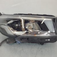 LDV DELIVER 9 2020-2024 RIGHT HEADLAMP HALOGEN TYPE, 07/20-
