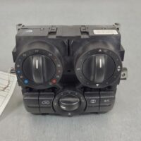 MERCEDES VITO 2009-2015 HEATER/AC CONTROLS FRONT, NON SCREEN, NON REAR A/C TYPE,