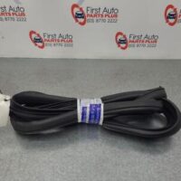 LDV DELIVER 9 07/2020-ON BODY SEAL RUBBER LEFT FRONT