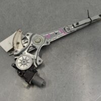MITSUBISHI TRITON 2015-2023 LEFT FRONT WINDOW REG/MOTOR MQ-MR, 03/15-10/23