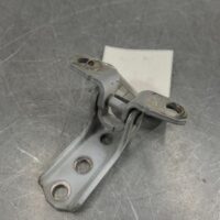 MITSUBISHI TRITON 2015-2023 DOOR HINGE/RUNNER MQ-MR, RH FRONT (UPPER), HINGE, 03