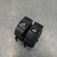 RENAULT MASTER 2011-2020 POWER WINDOW SWITCH RH FRONT (MASTER SWITCH), X62, 09/1