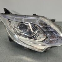 MITSUBISHI TRITON 2015-2018 RIGHT HEADLAMP MQ, XENON TYPE, BLUE TINT TOP EDGE TY