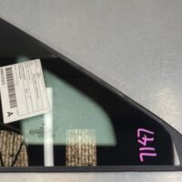 MERCEDES VITO 2011-2015 RIGHT FRONT 1/4 DOOR GLASS 639 MY11 02/11-02/15