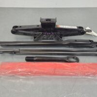 LDV DELIVER 9 2020-2025 JACK/TOOL KIT 07/20-