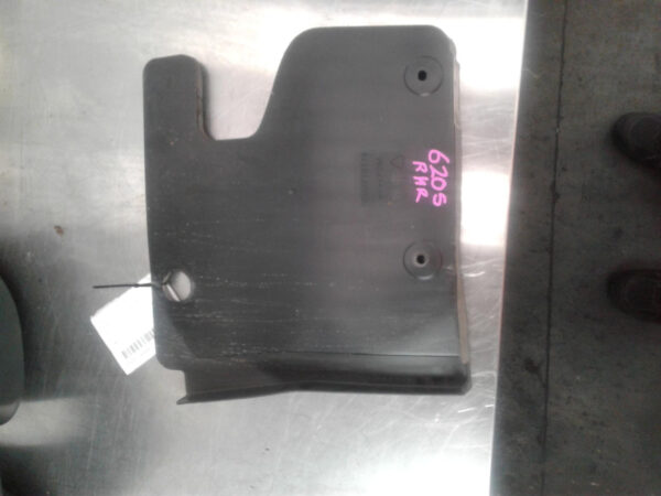 LDV DELIVER 9 07/2020-2024 RIGHT GUARD LINER REAR