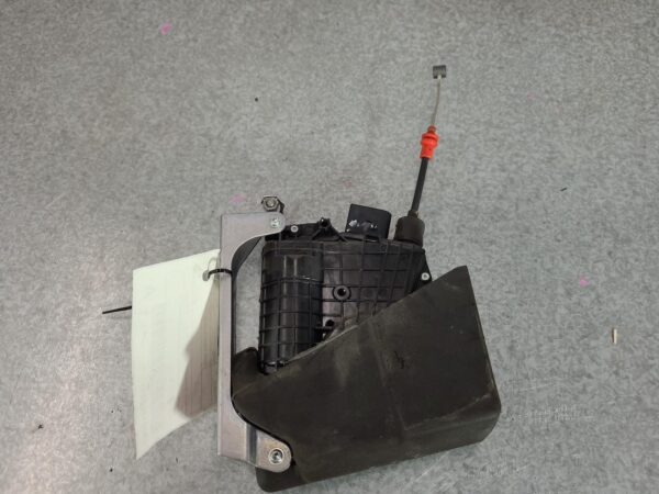 MERCEDES VITO 2015-2024 LOCK MECHANISM 447, LEFT DOOR POWER CLOSING ACTUATOR, V - Image 2