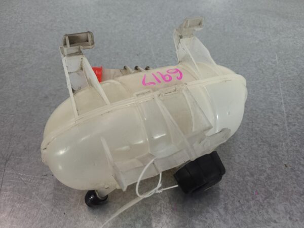 RENAULT TRAFIC 2015-2022 OVERFLOW BOTTLE X82, DIESEL, 1.6, 01/15-09/22 - Image 2