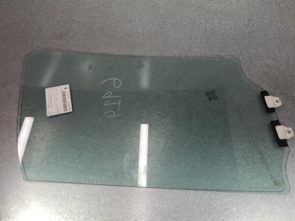 LDV DELIVER 9 2020-2024 RIGHT FRONT DOOR WINDOW 07/20-