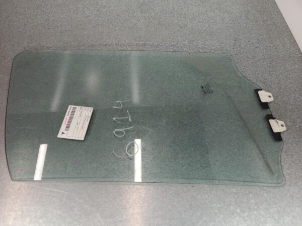 LDV DELIVER 9 2020-2024 LEFT FRONT DOOR WINDOW 07/20-