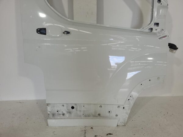 LDV DELIVER 9 2020-2024 RIGHT FRONT DOOR 07/20- - Image 3