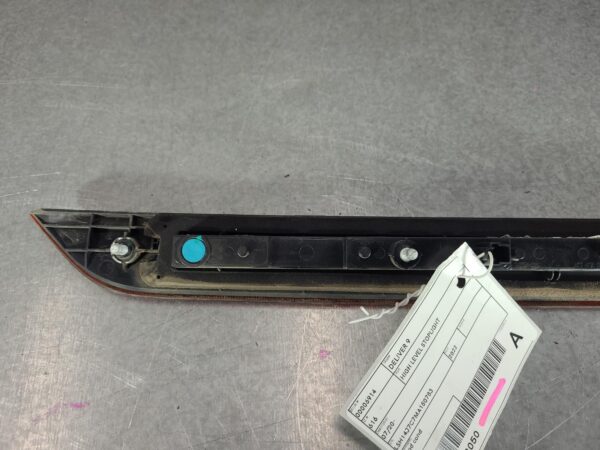 LDV DELIVER 9 2020-2024 HIGH LEVEL STOPLIGHT 07/20- - Image 2