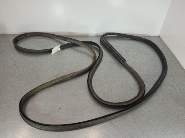 MERCEDES SPRINTER BODY SEAL RUBBER BARN DOOR RUBBER SEAL, NCV3, LOW ROOF, 10/06-